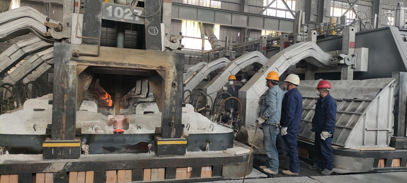 物產(chǎn)工投公司首臺&ldquo;采用冷搗糊扎固與燃氣焙燒 新技術&rdquo;的1027#電解槽正式啟動運行