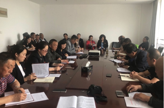 物產(chǎn)配送公司所屬黨支部召開&ldquo;不忘初心、牢記使命&rdquo;主題教育專題研討會(huì)